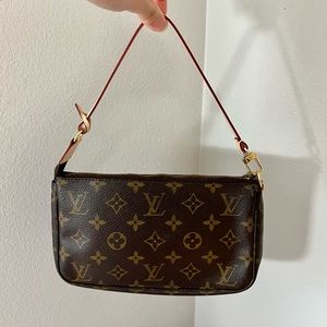 Louis Vuitton Pochette Accessoires